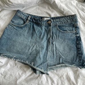 Zara Jean Denim Skort Size Large